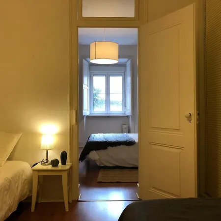 Charming 2 Bedroom - Bairro Alto, Principe Real Lisboa